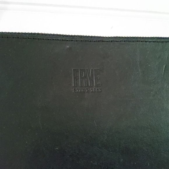 Frye Slim Leather Zipper Pouch Case Bag Black - Picture 2 of 4